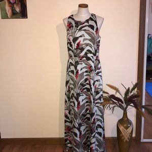 BANANA REPUBLIC FLORAL MAXI DRESS
